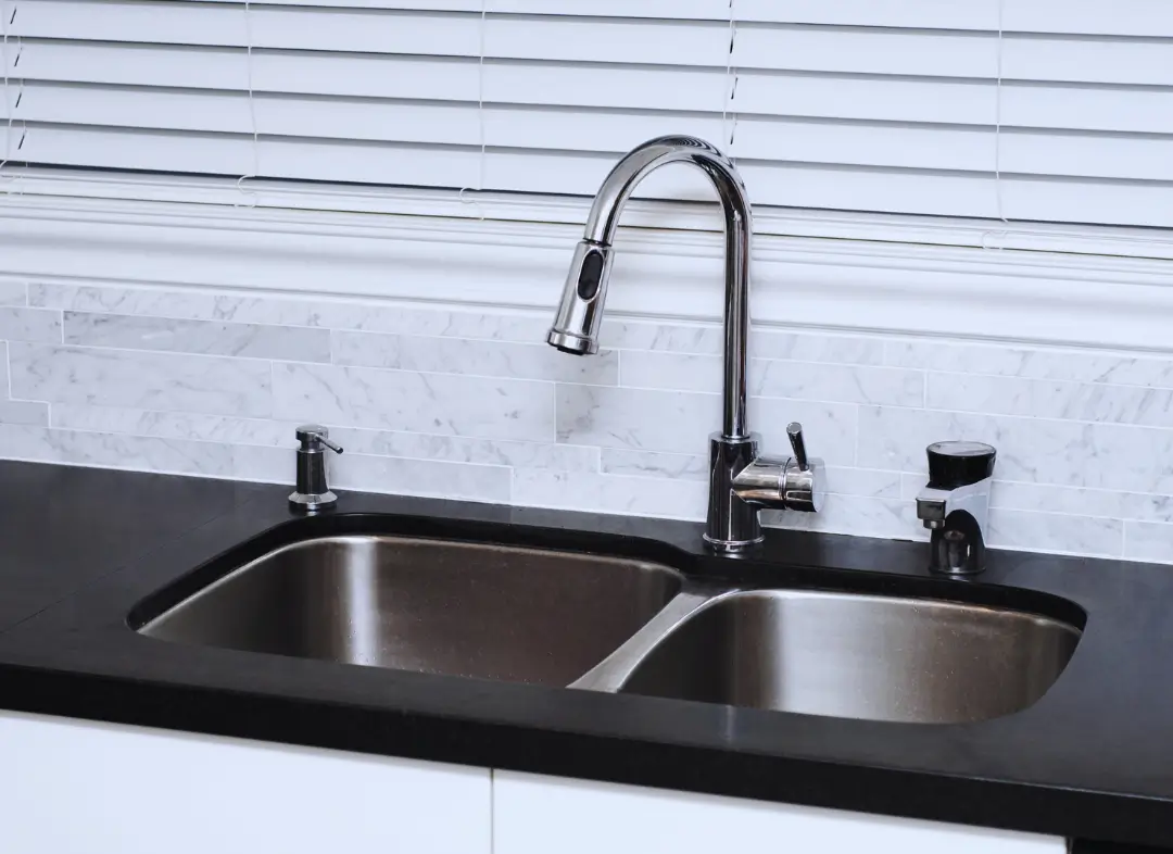 Changement Mitigeur d'évier Mazé-Milon